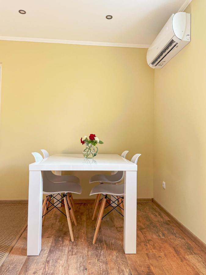 Pine&Chill2 Apartments Balatonalmádi Buitenkant foto